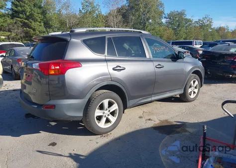 2013 Toyota Rav4 Xle z USA, uszkodzony, nr VIN 2T3RFREV3DW061603